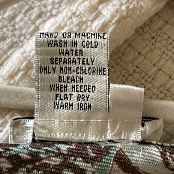 WINTER SILKS long sleeve silk modal blend soft lightweight scoop neck top size S - Picture 6 of 6